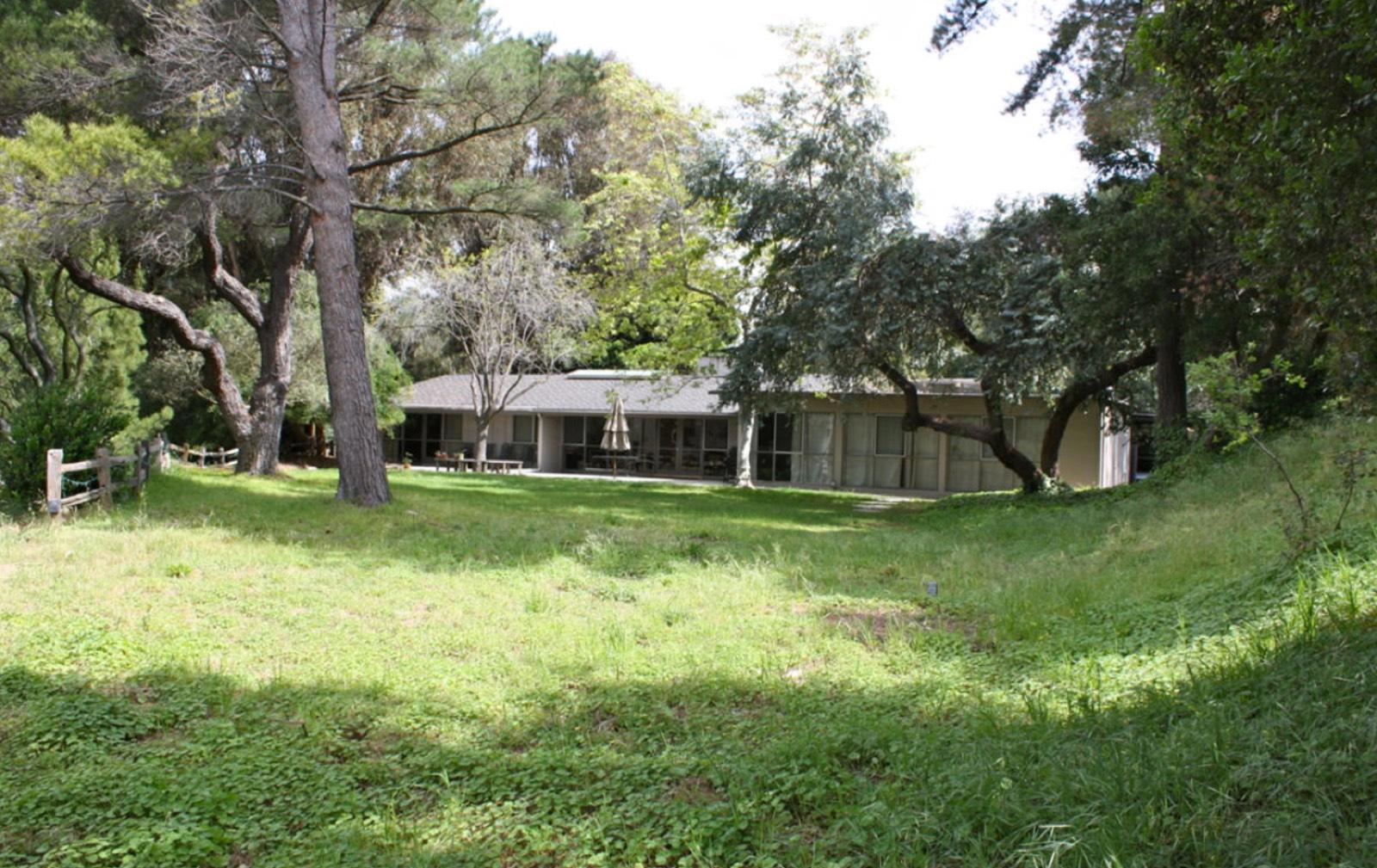 S.P.H Midcentury Home — photo 1