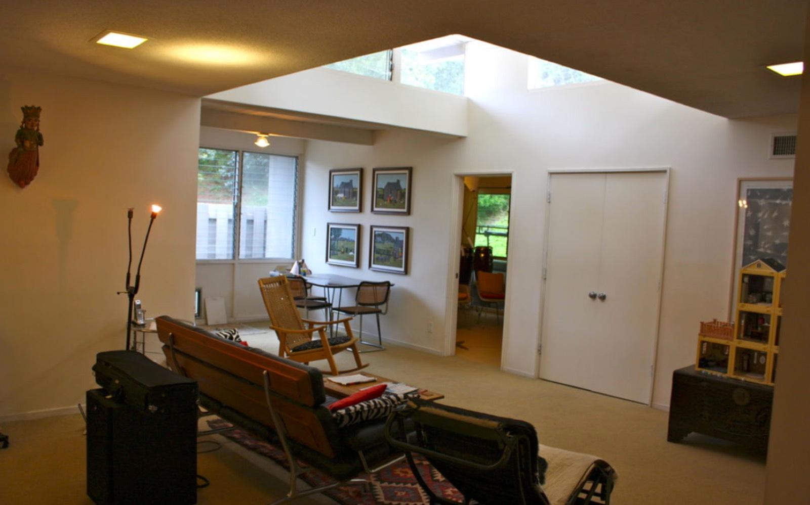 S.P.H Midcentury Home — photo 11