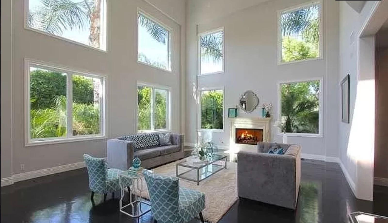SP's Bright and Tall Home — photo 10