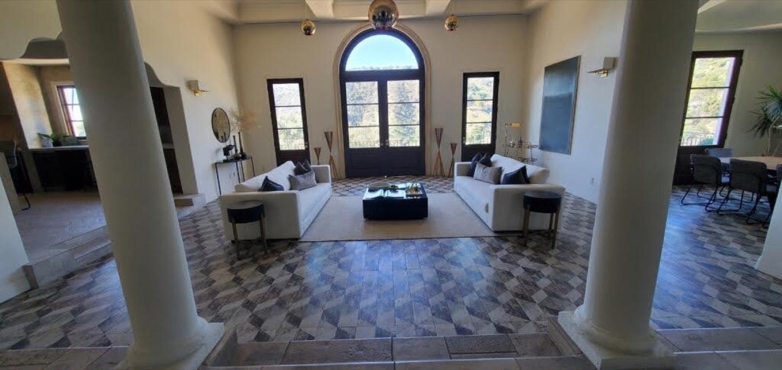SR Hollywood View house — photo 7