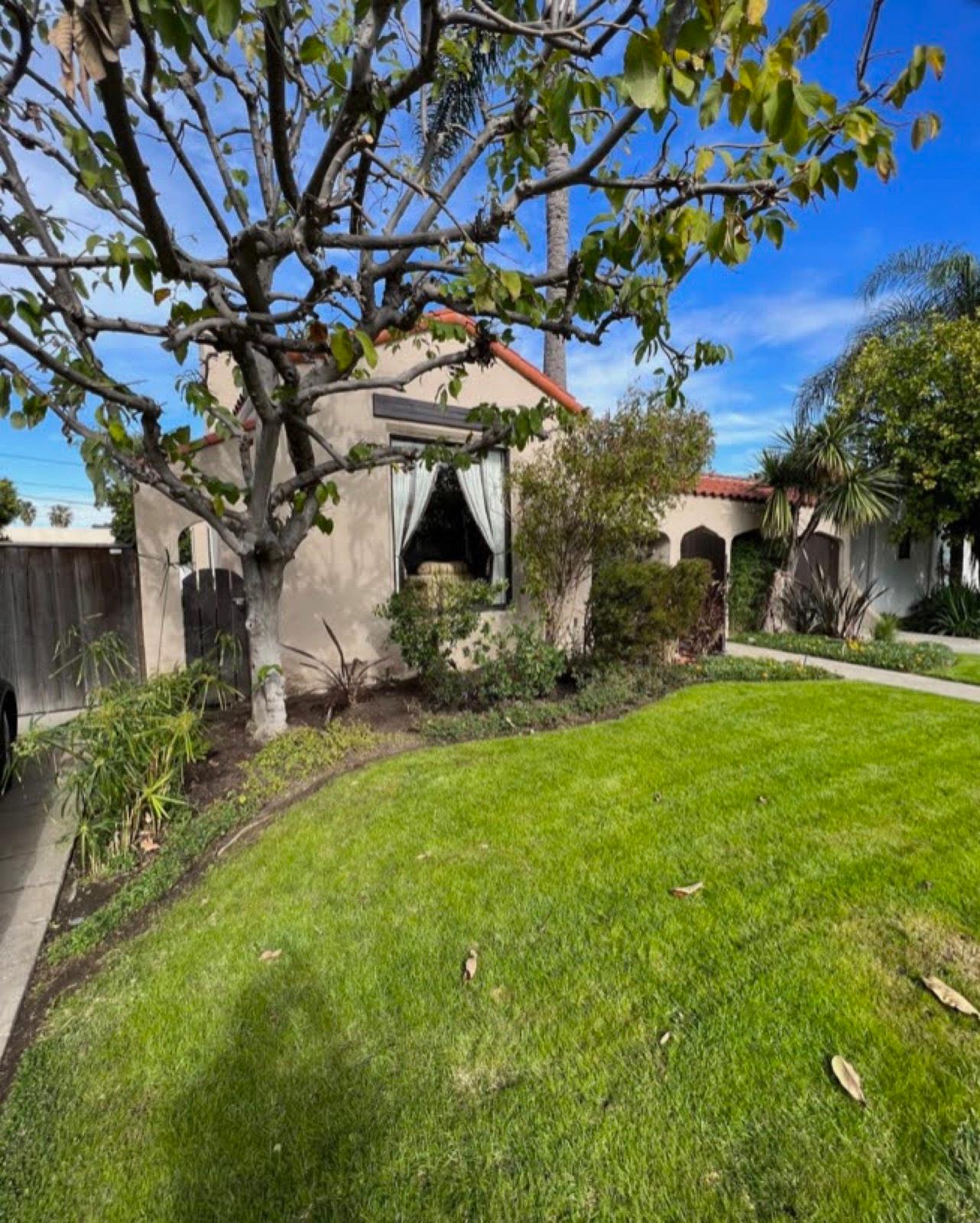 SR's Spanish Bungalow Charmer — photo 3