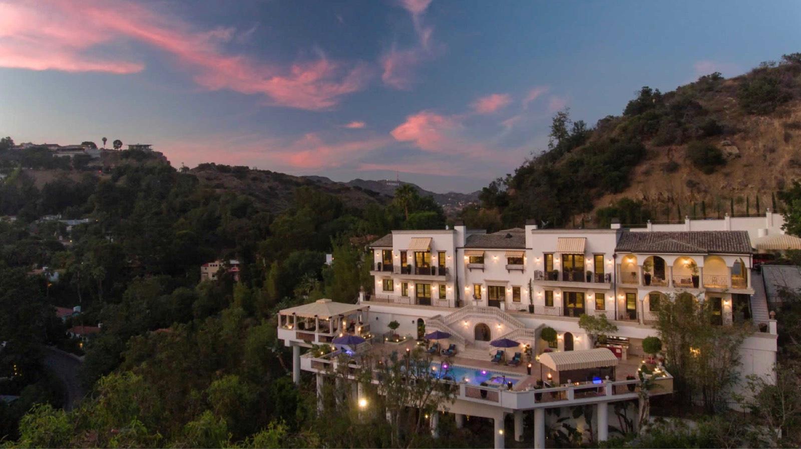 SR's Hollywood view House — photo 12
