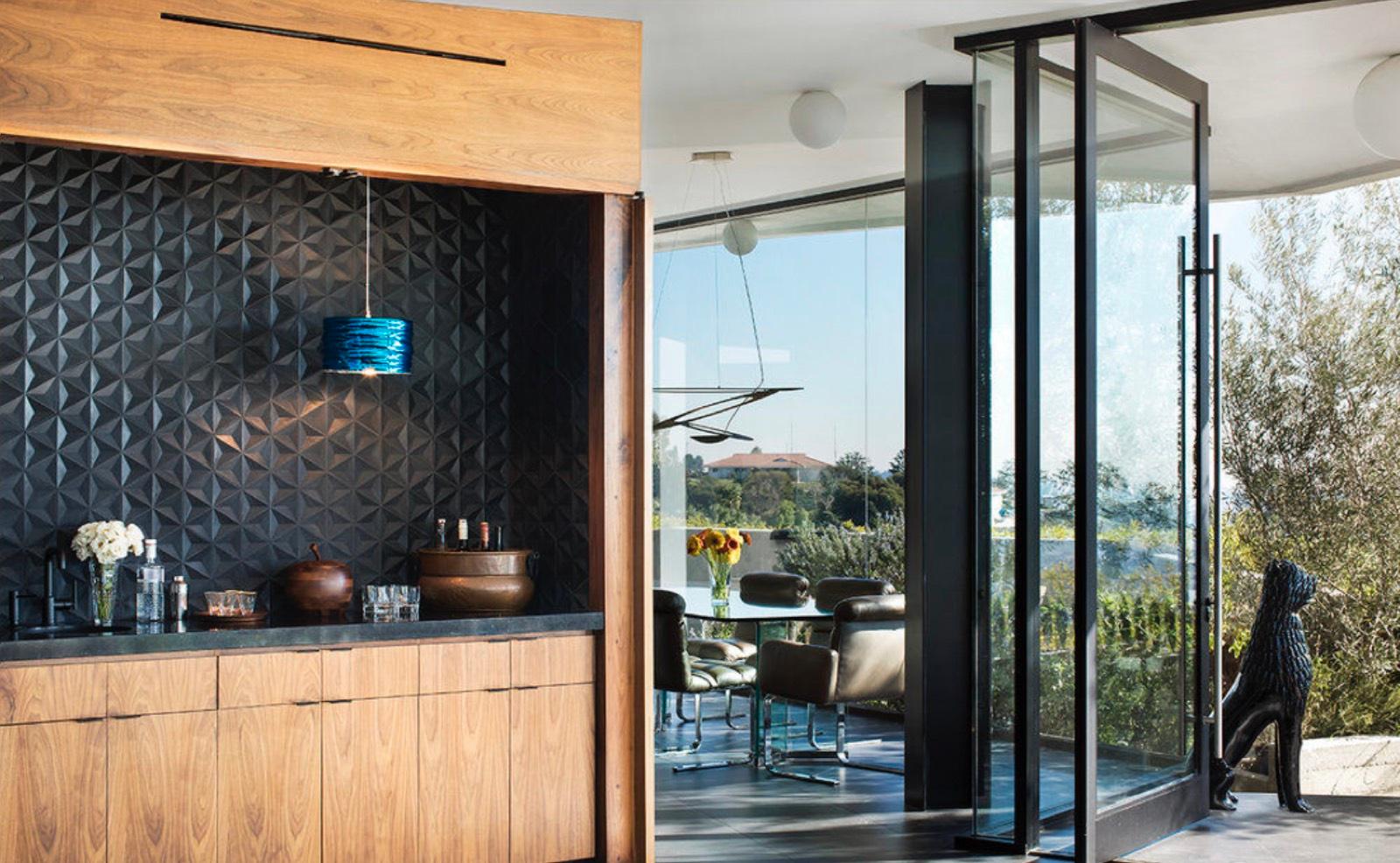 SR's Mulholland View House — photo 3