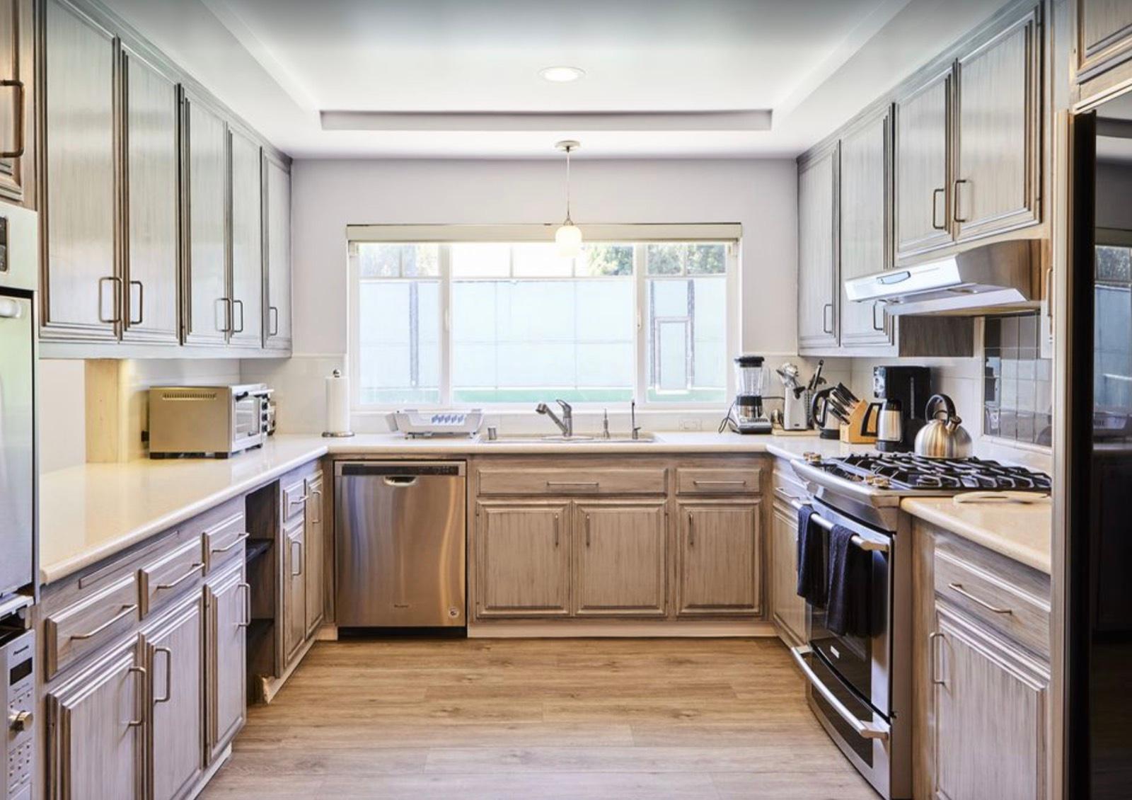 S's BH Tennis Home — photo 8