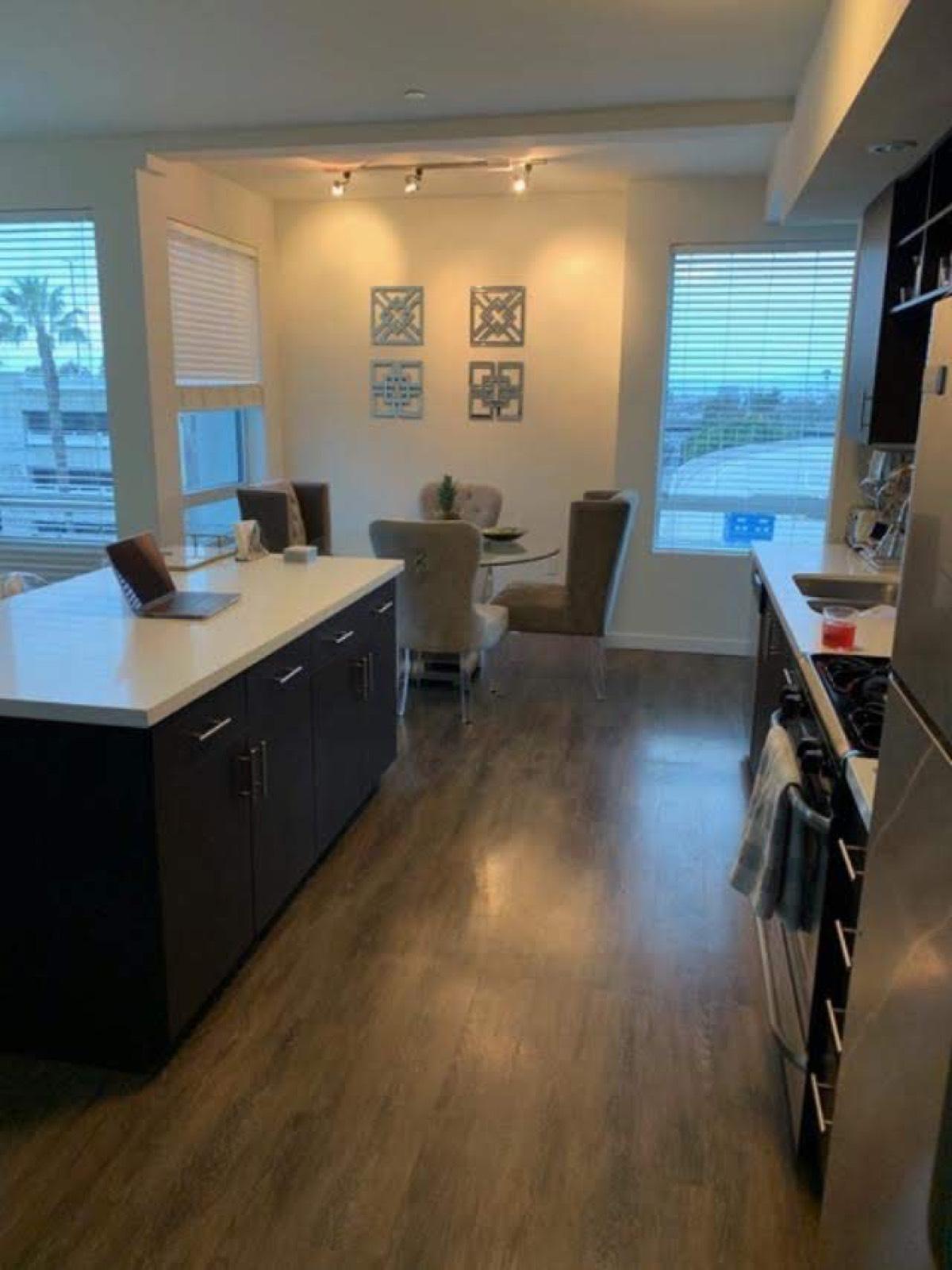 S's DT Apartment — photo 6