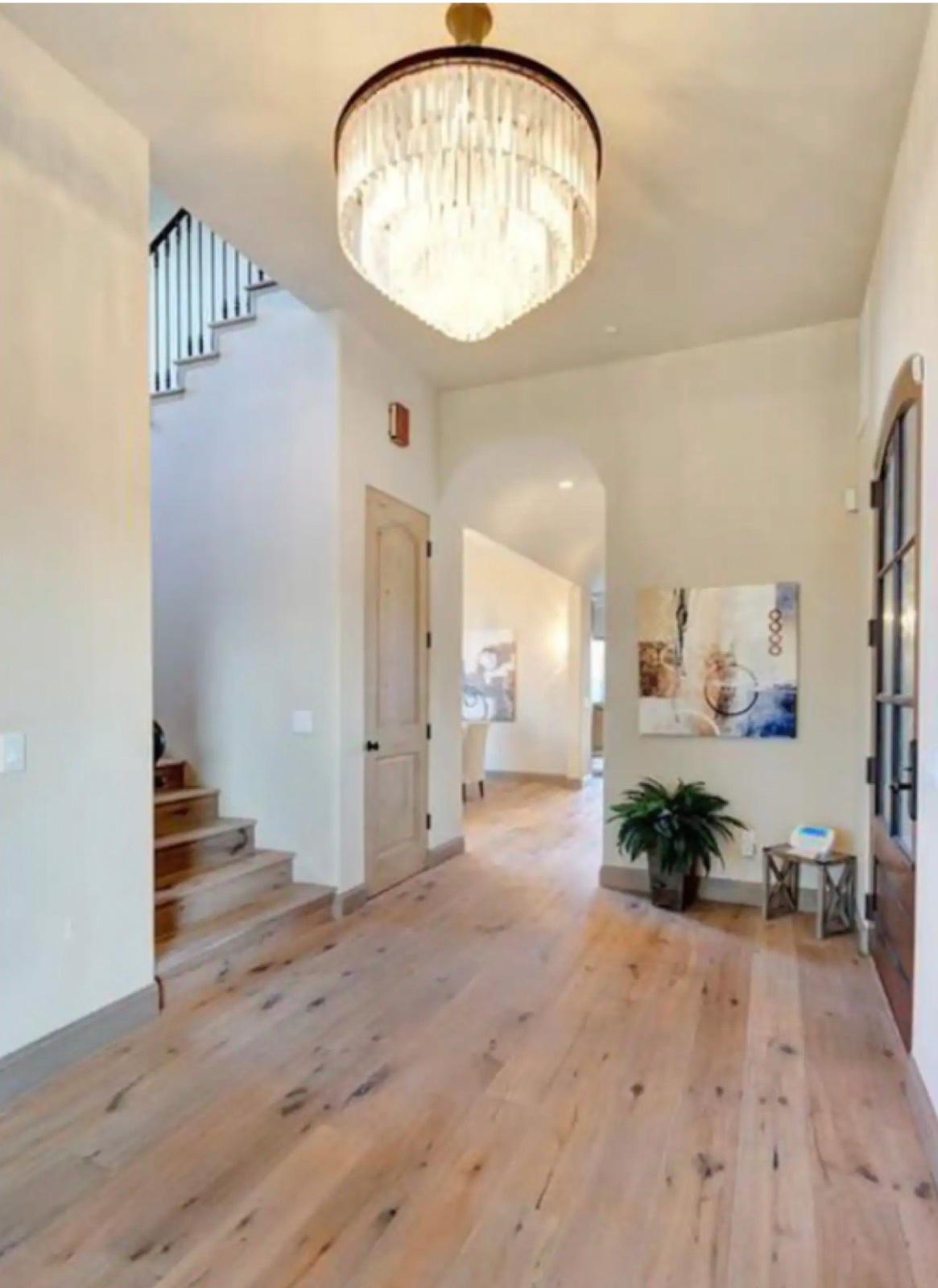 S's Exquisite Mountain Villa — photo 5
