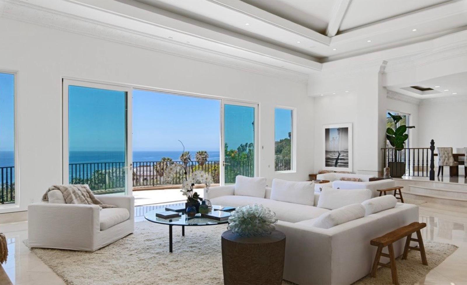 S's Mediterran Ocean Villa Mansion — photo 7