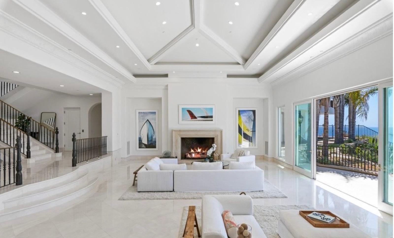 S's Mediterran Ocean Villa Mansion — photo 10