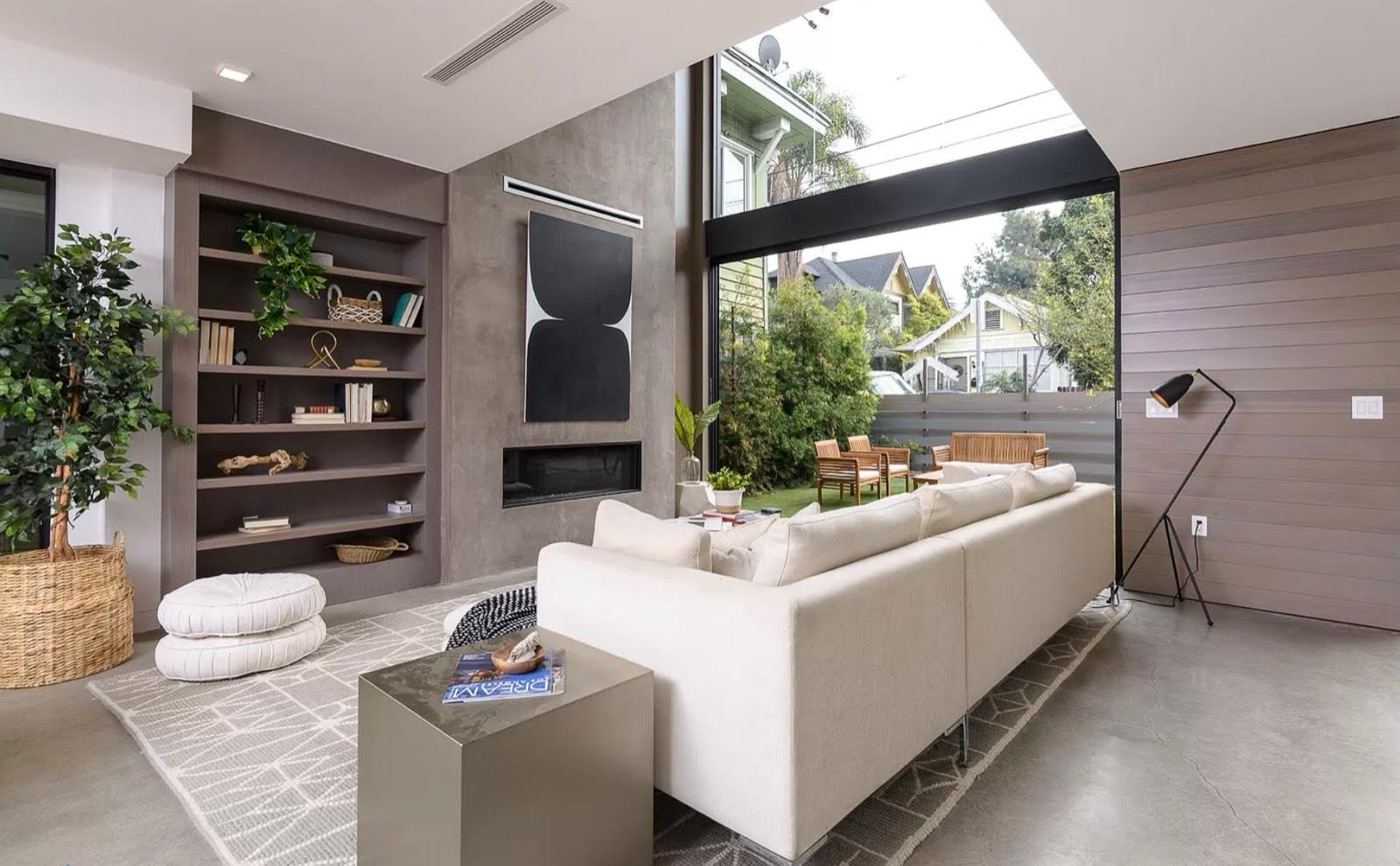 S’s Modern box home — photo 3