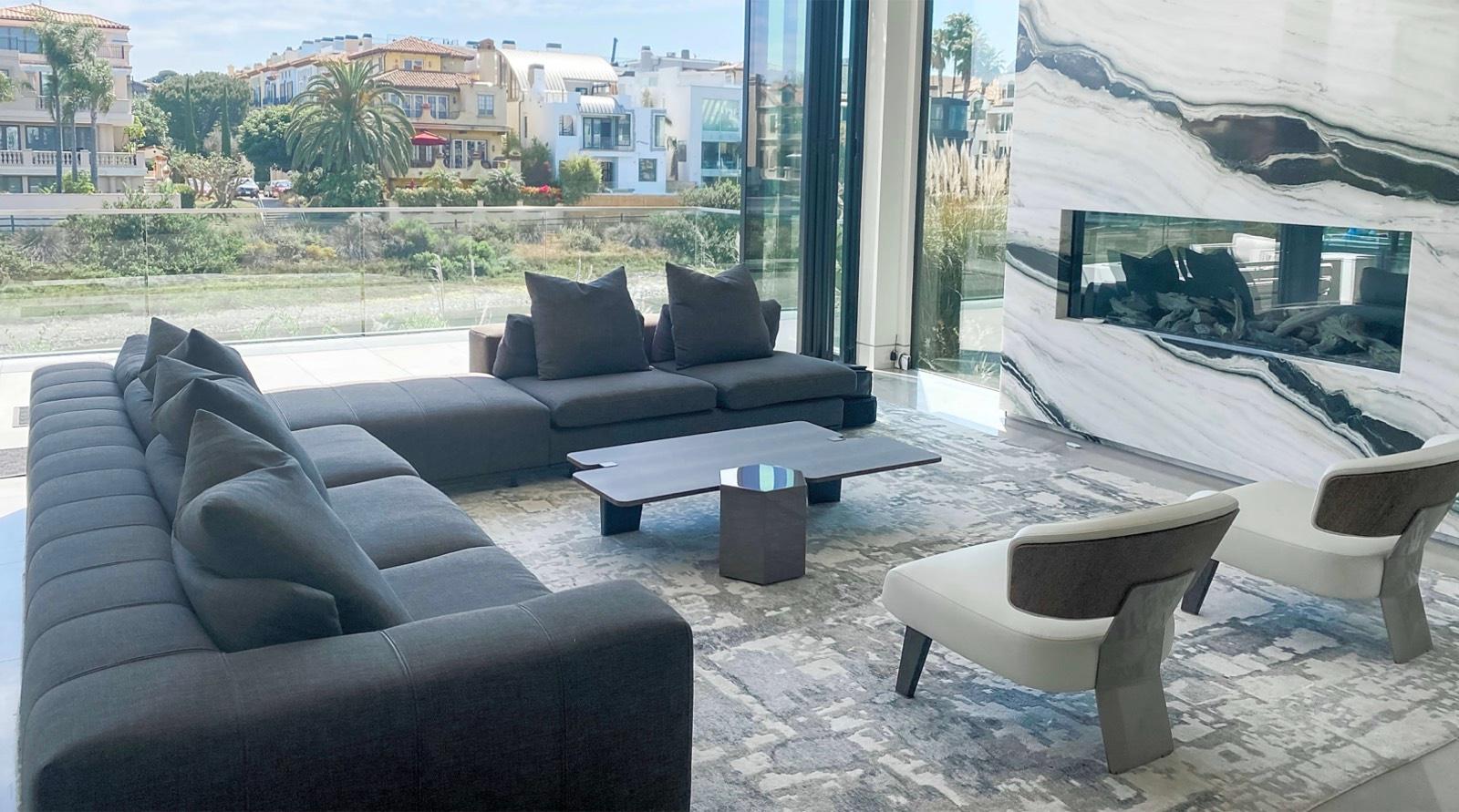S's Modern Marina View Home — photo 1
