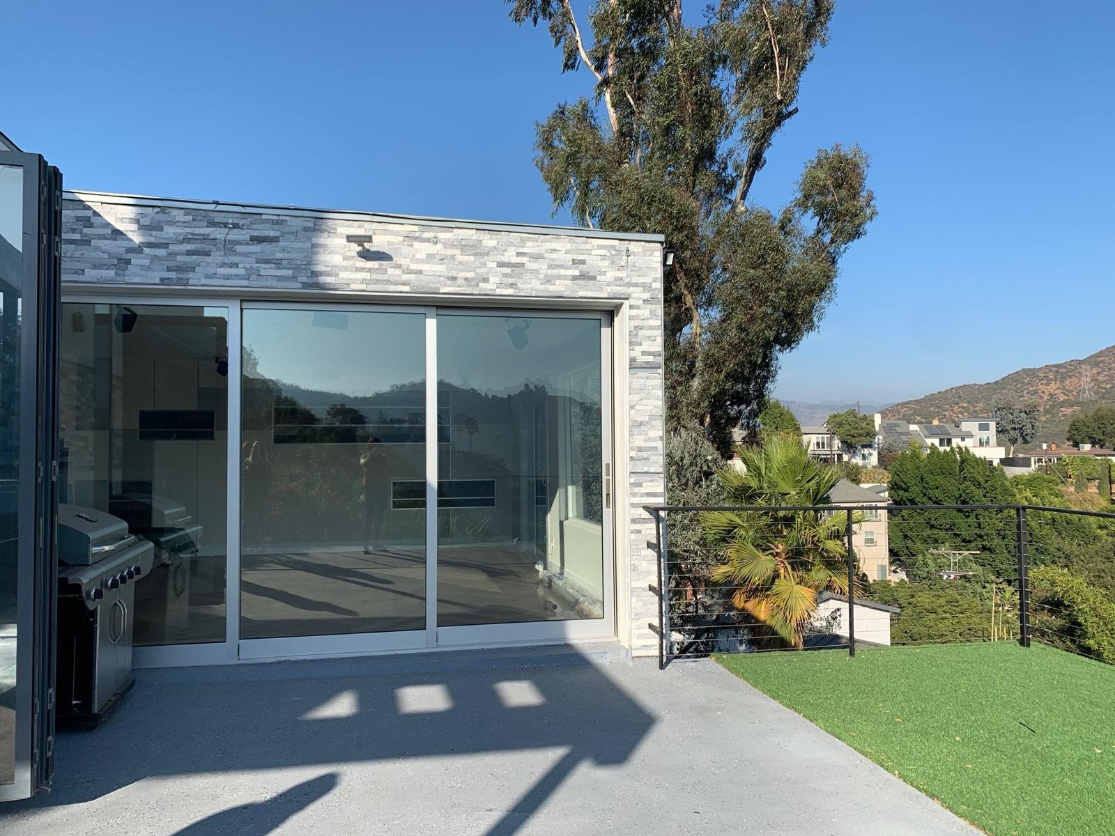 S's Modern Valley View — photo 9