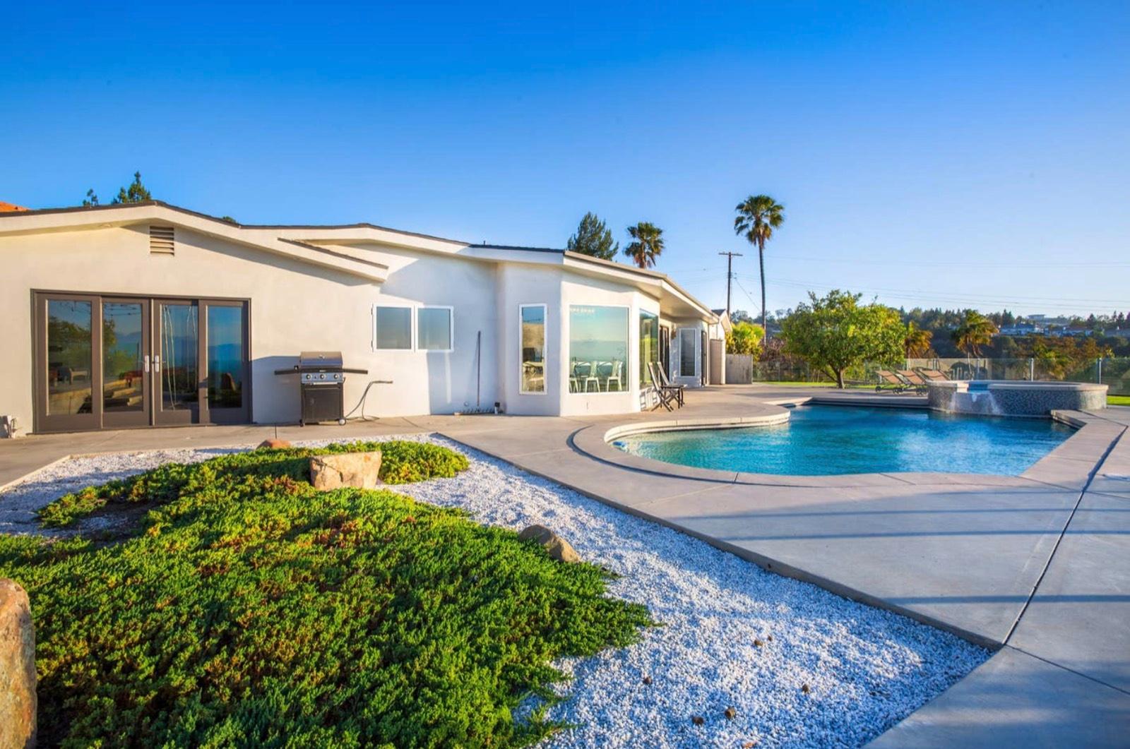 S's Sherman Oaks View House — photo 1