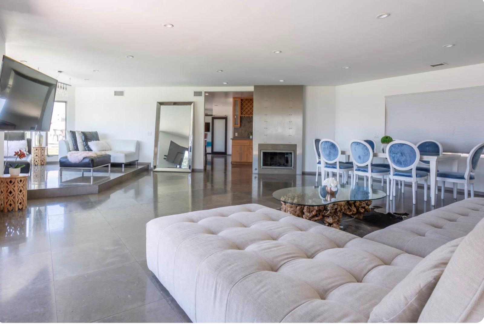 S's Sherman Oaks View House — photo 6