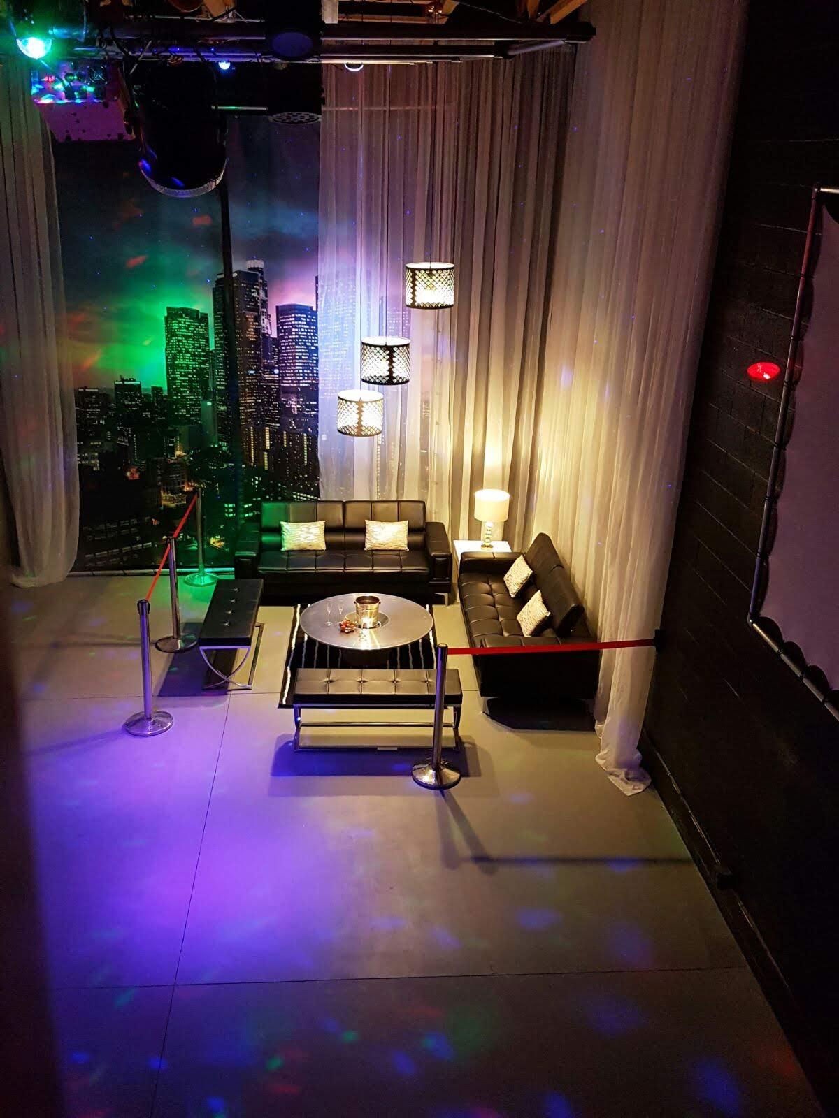 S's Studio Club #2 — photo 1