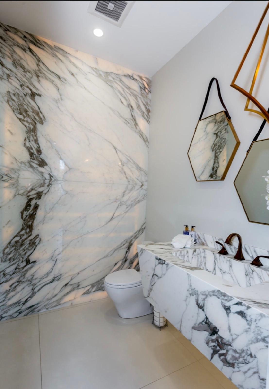 S's Tarzana Home — photo 11