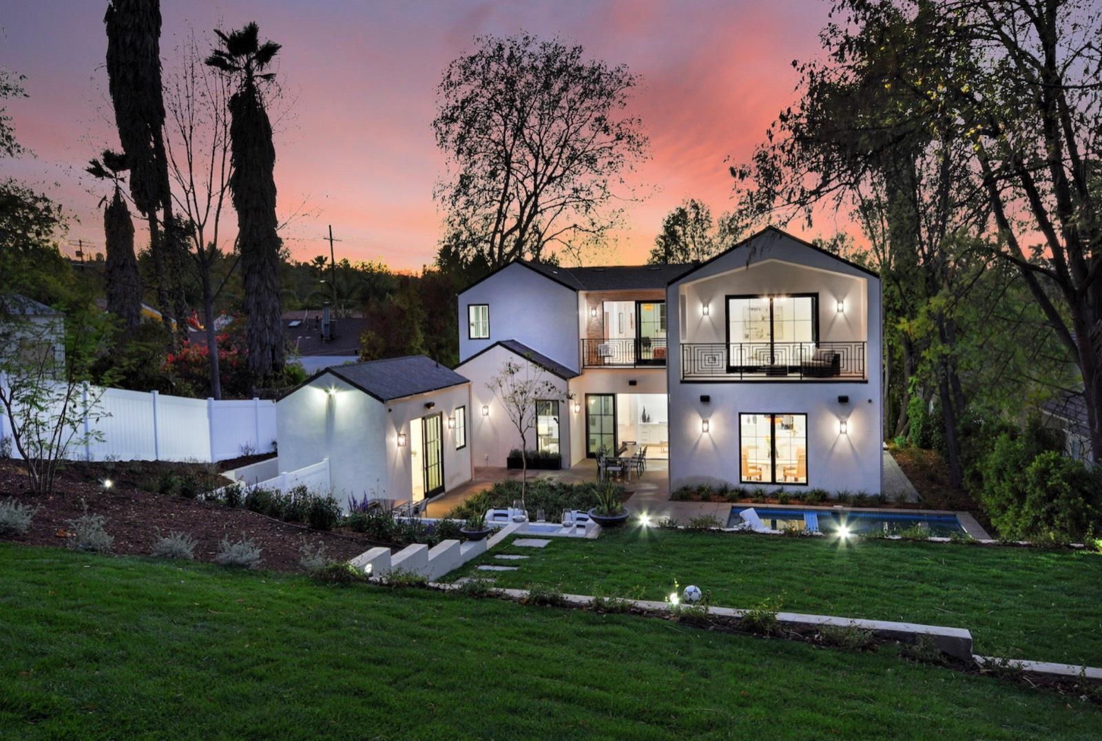 S's Valley Modern Farmhouse — photo 4