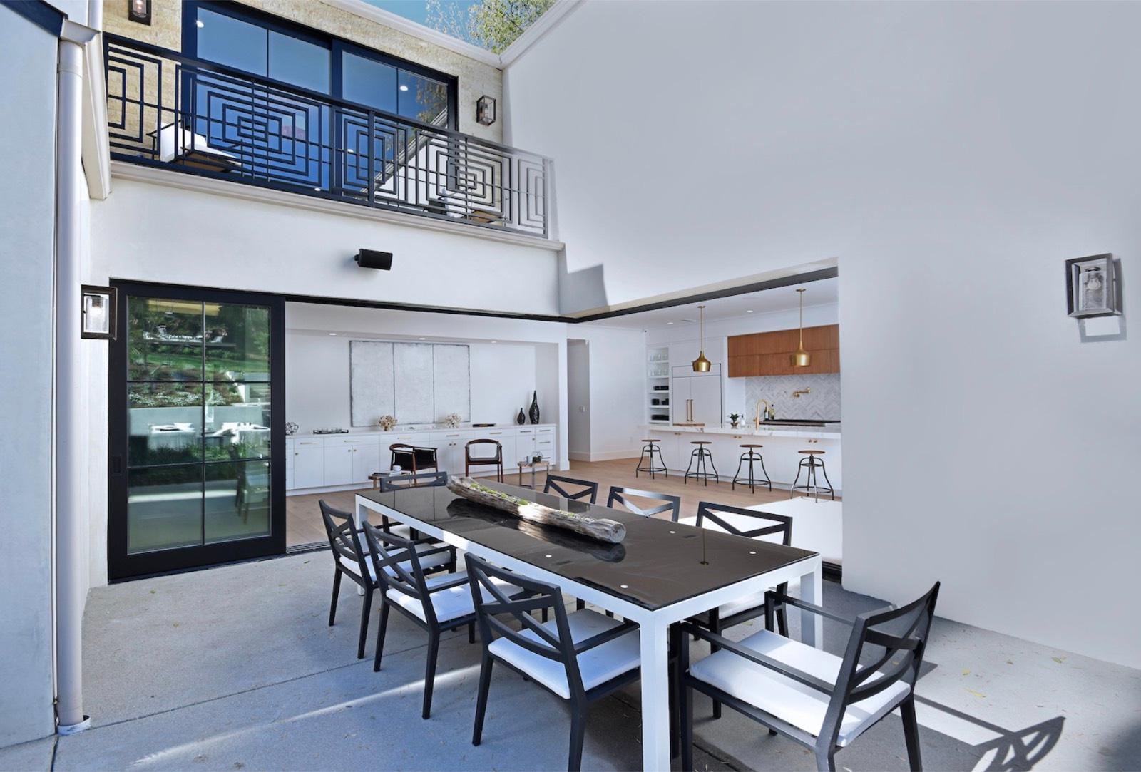 S's Valley Modern Farmhouse — photo 9