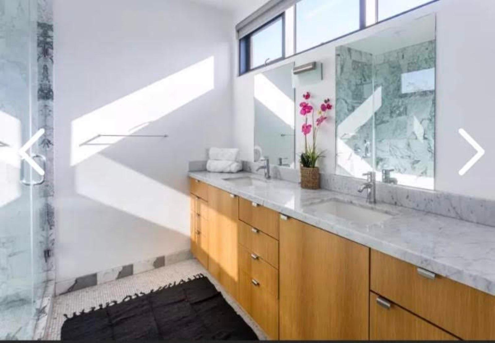S's Venice Modern Townhouse — photo 3