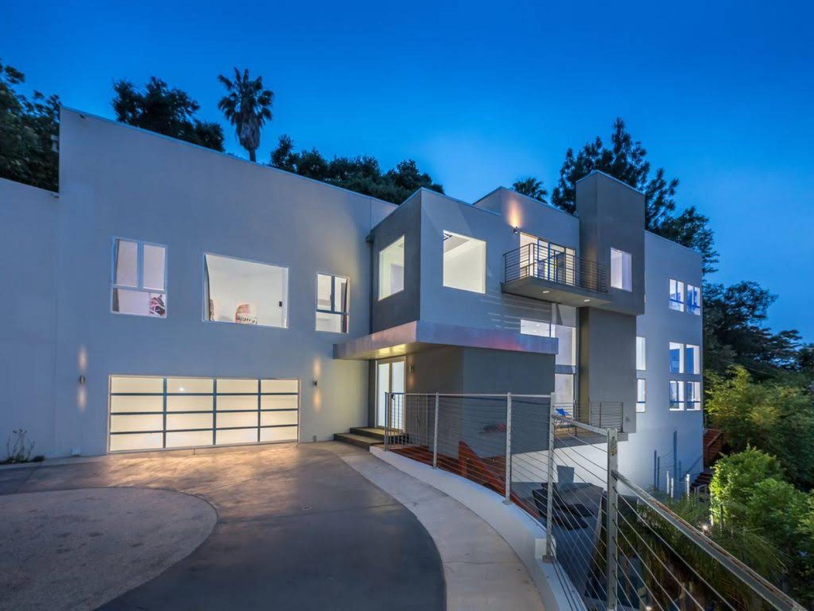 Studio City Modern House — photo 7