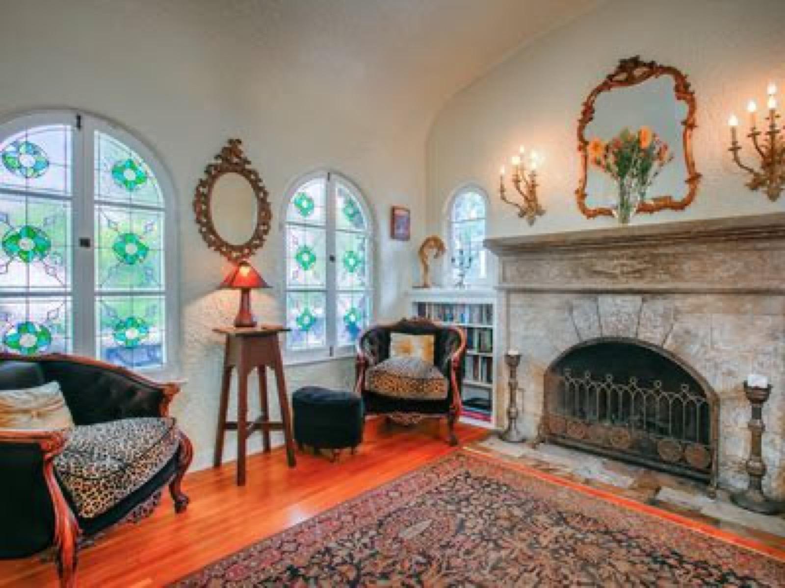 Studio City Stone Cottage — photo 2