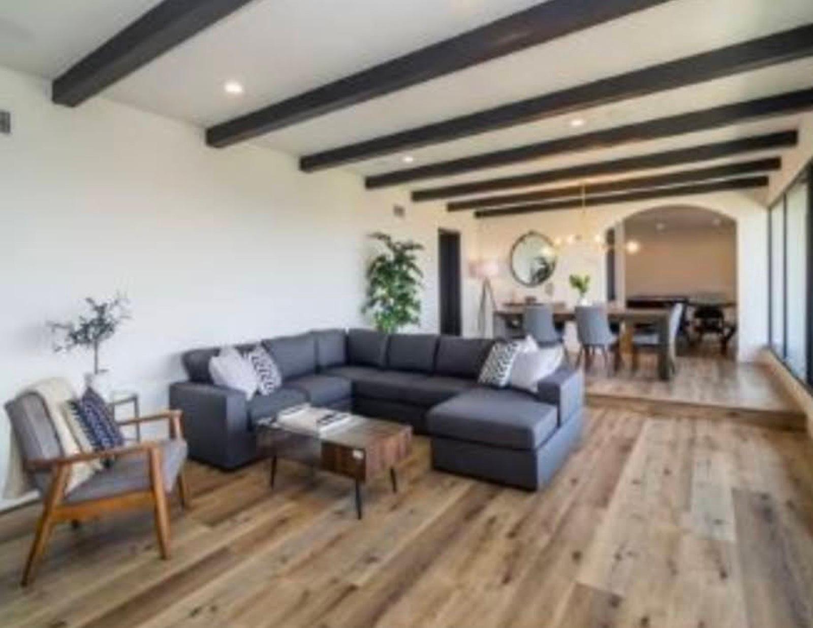 Studio City Villa Panoramic City View- Mountains 4bed-4bath — photo 5