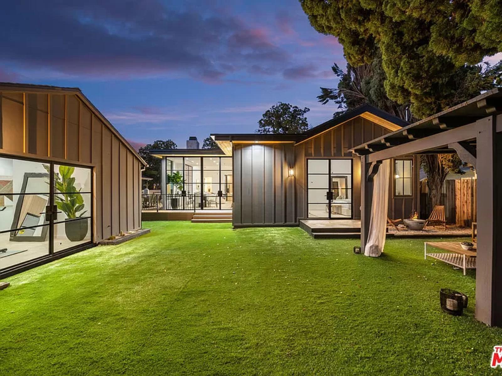 SV Sherman Oaks Modern Architecture Home — photo 11