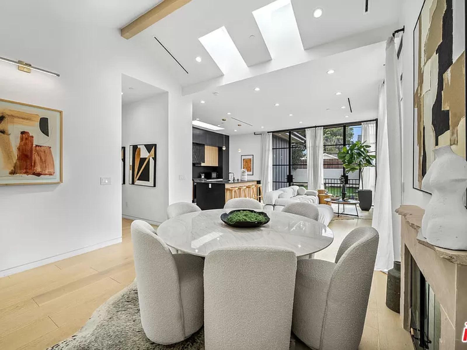SV Sherman Oaks Modern Architecture Home — photo 9