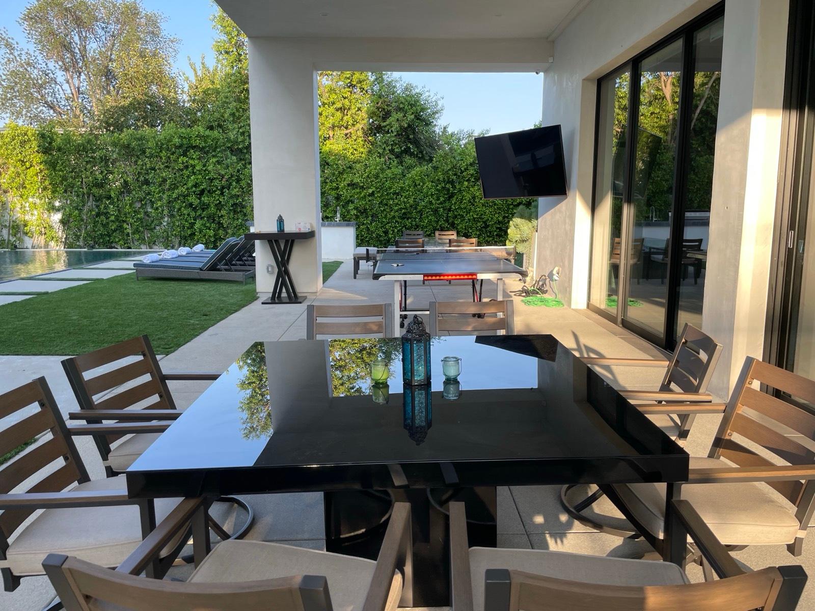 SW's Modern BOXY HOME — photo 8
