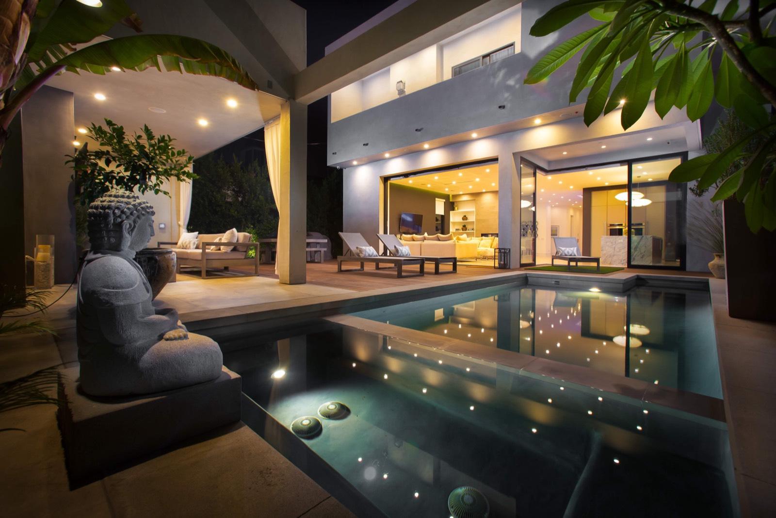 Sycamore Villa — photo 2
