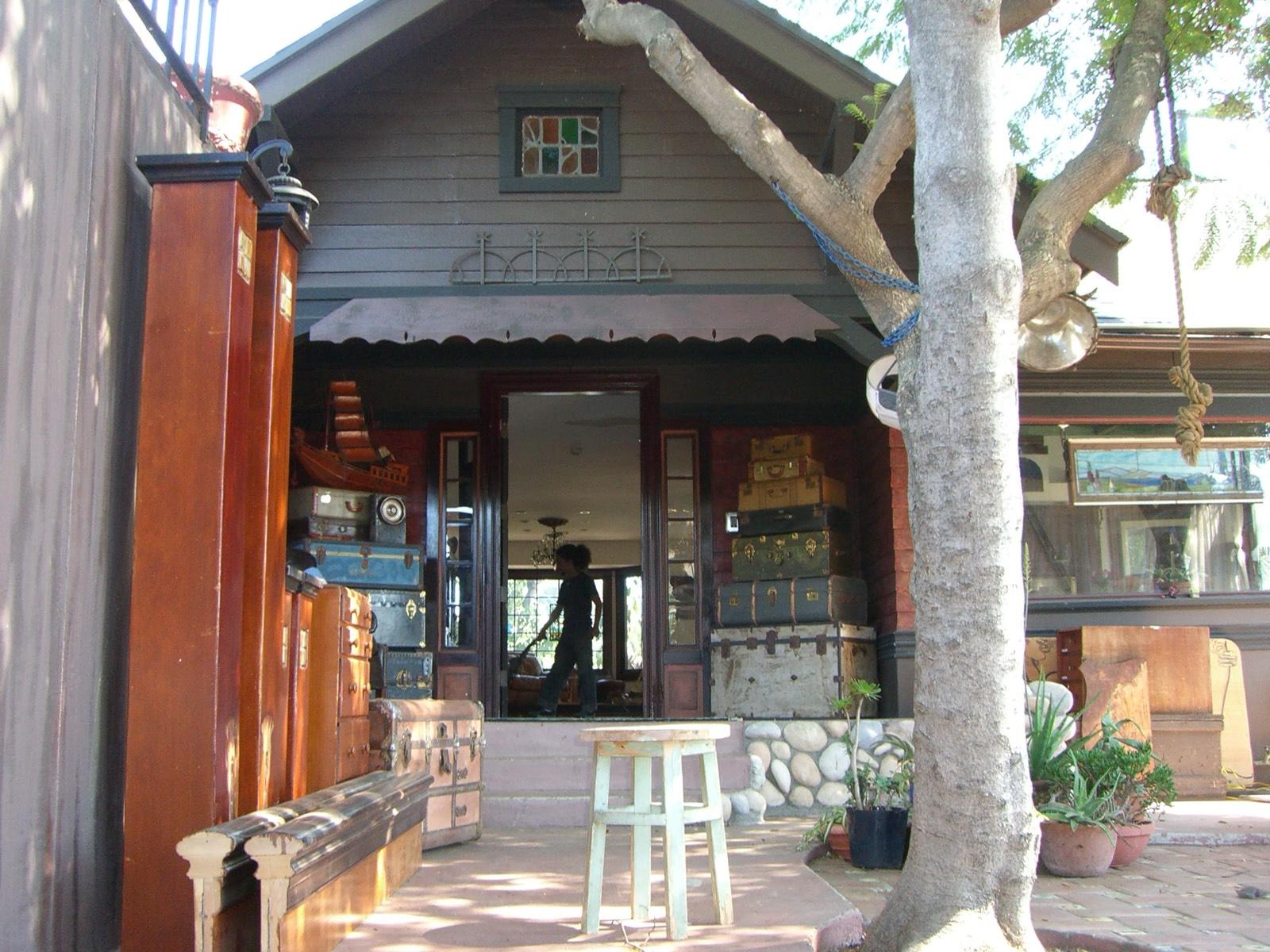 T Silverlake House — photo 3