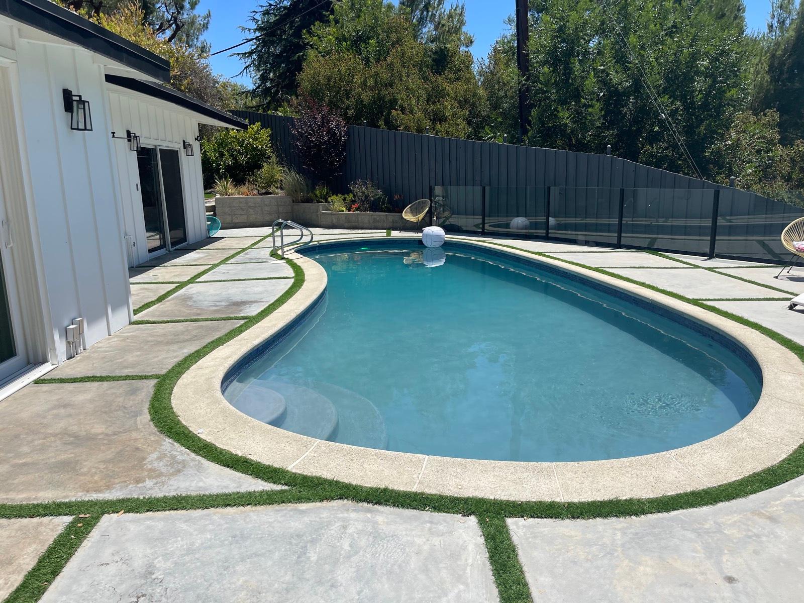 Tarzana Boutique Abode — photo 2