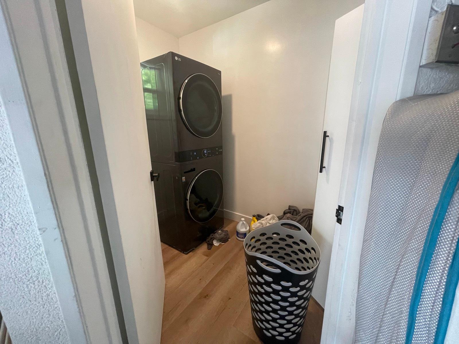 Tarzana Boutique Abode — photo 10
