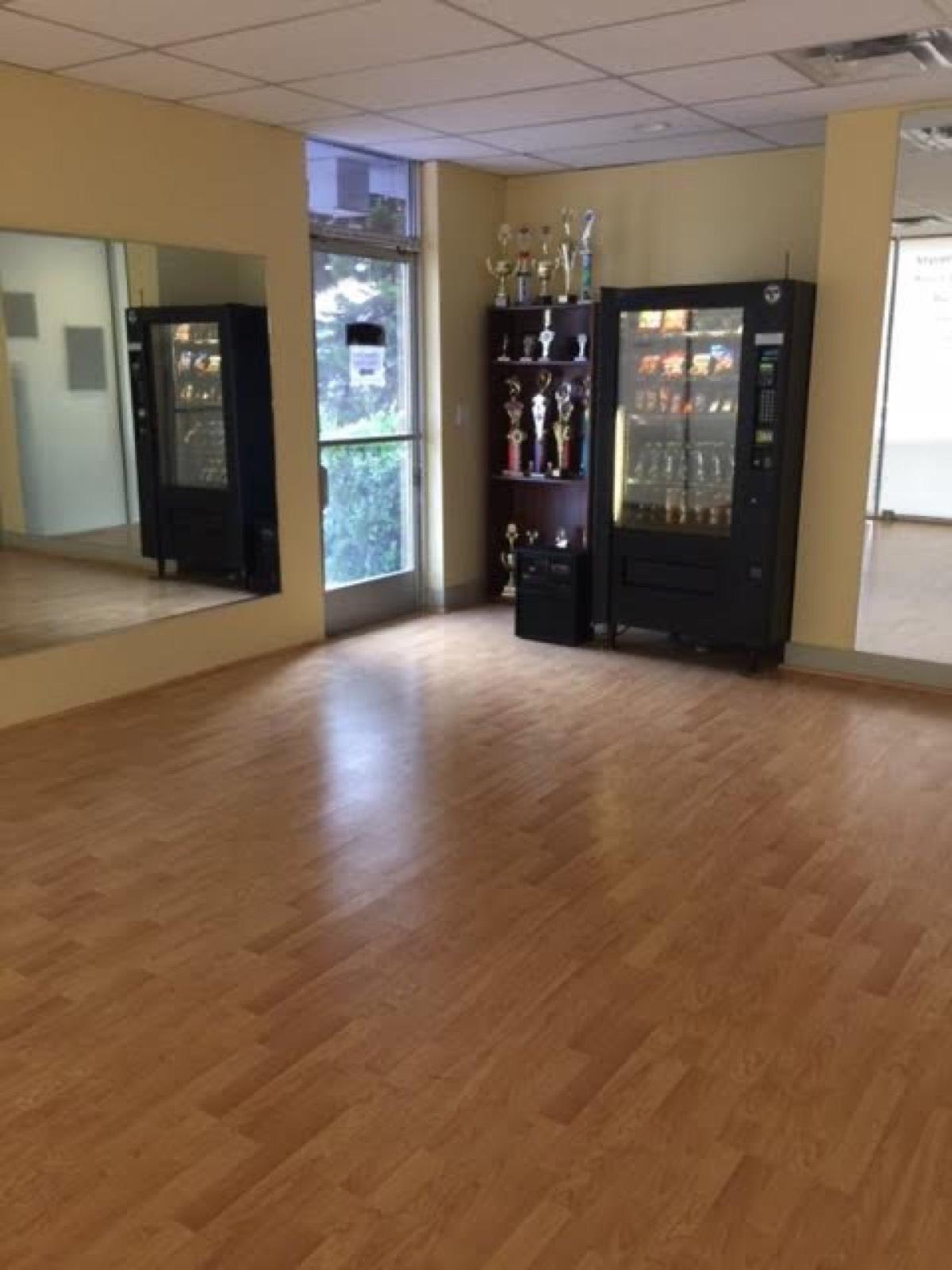 Tarzana Dance Studio — photo 1