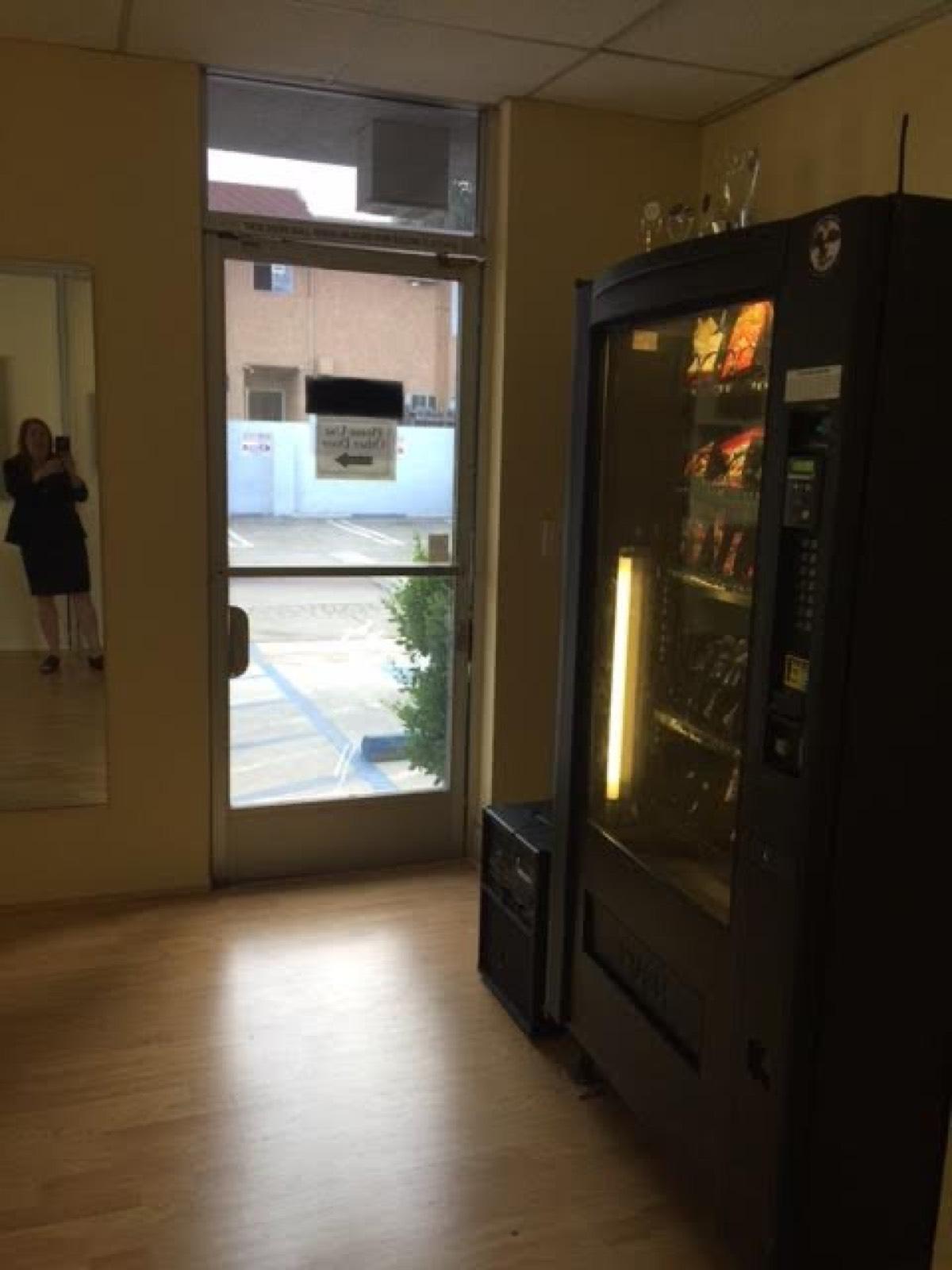 Tarzana Dance Studio — photo 11
