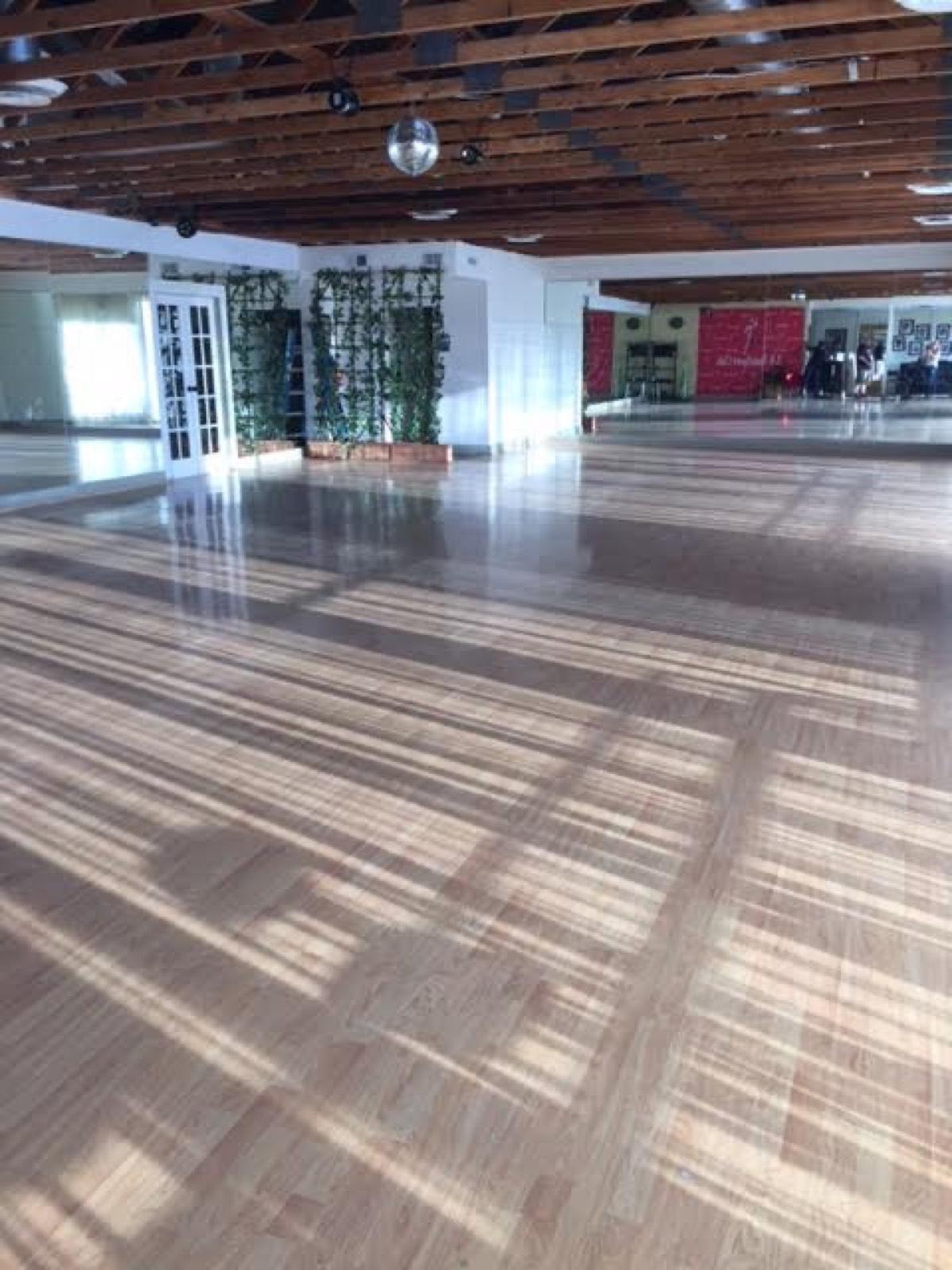 Tarzana Dance Studio — photo 3