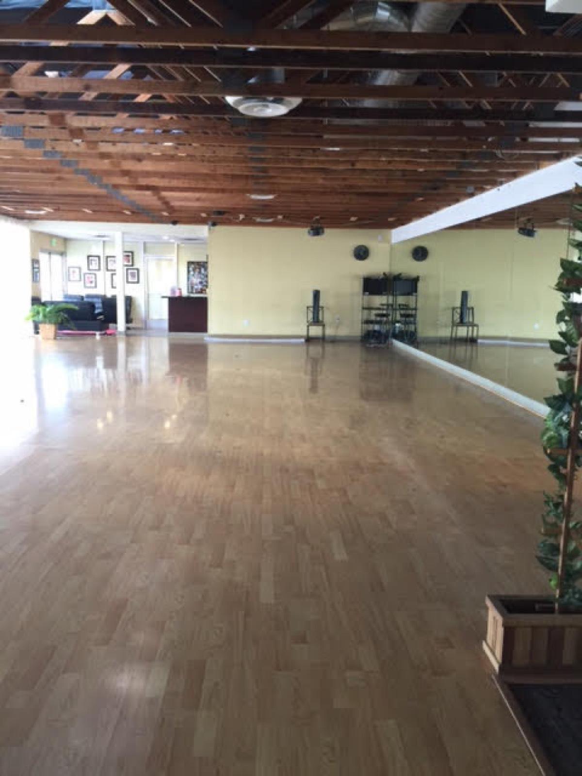 Tarzana Dance Studio — photo 7