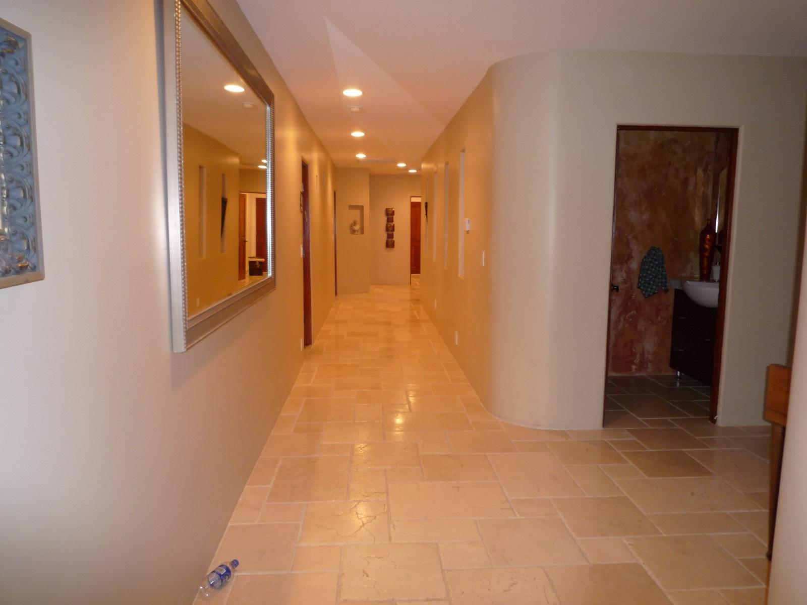 Tarzana House — photo 9