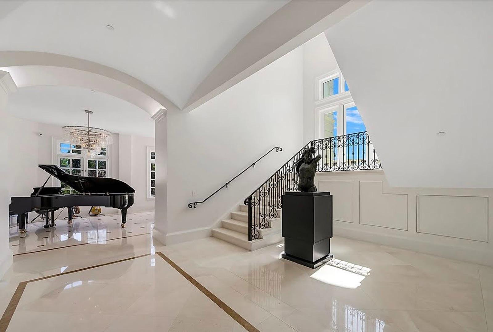 TC Med Modern estate — photo 6