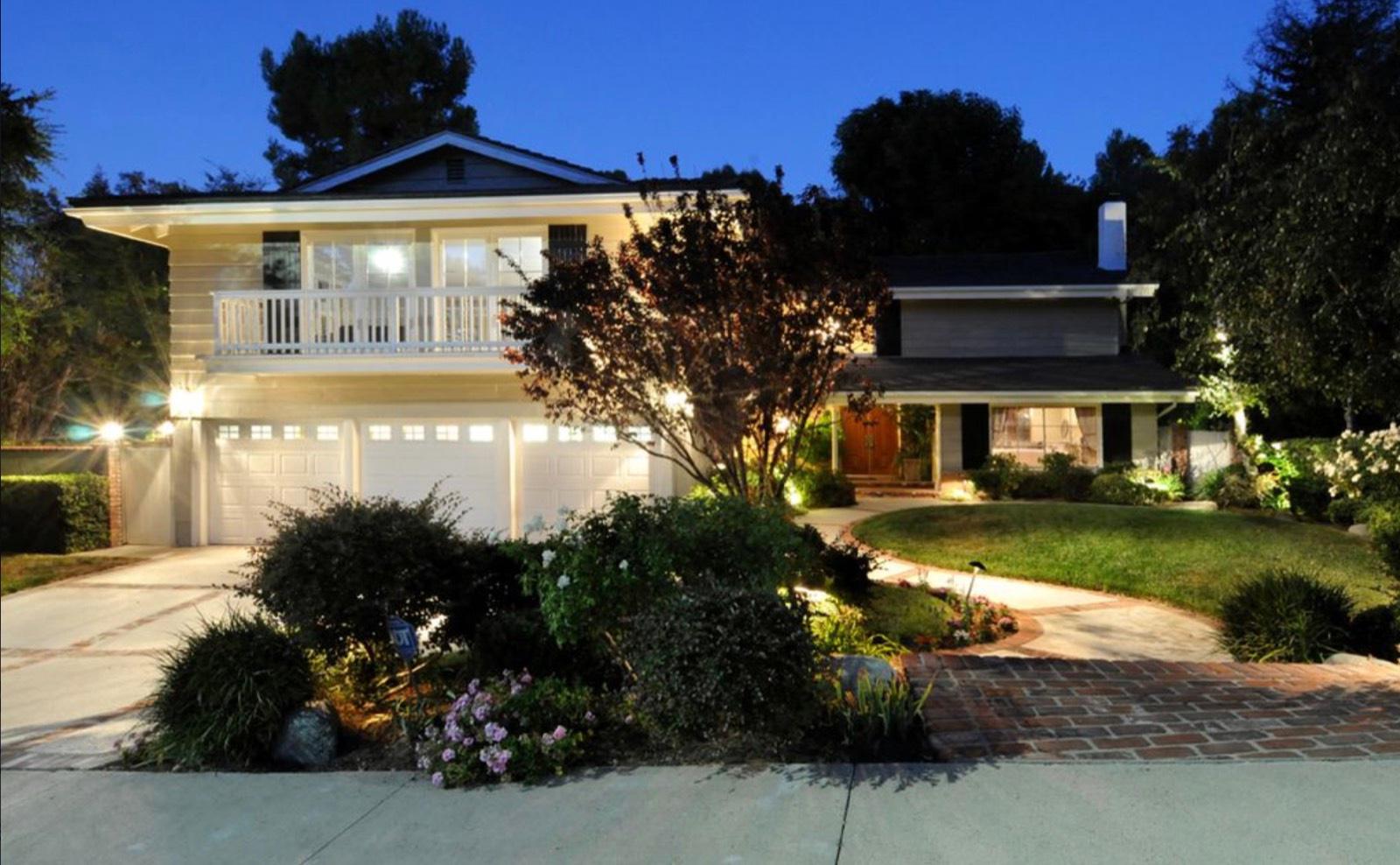 Traditional Winnetka House — photo 2