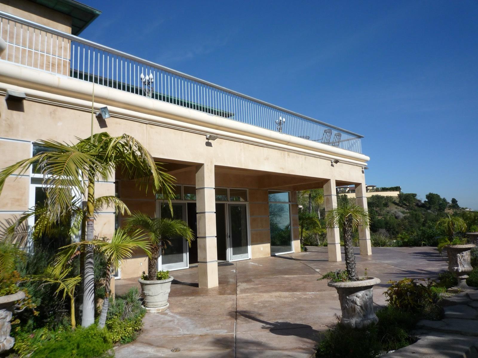 Trousdale Estate House — photo 2