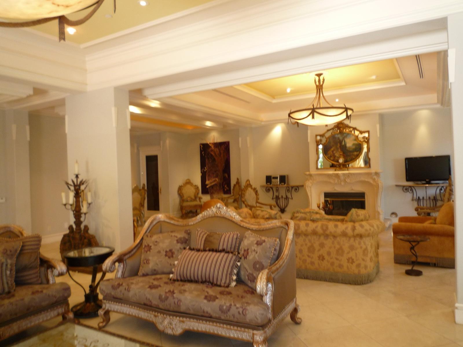 Trousdale Estate House — photo 11