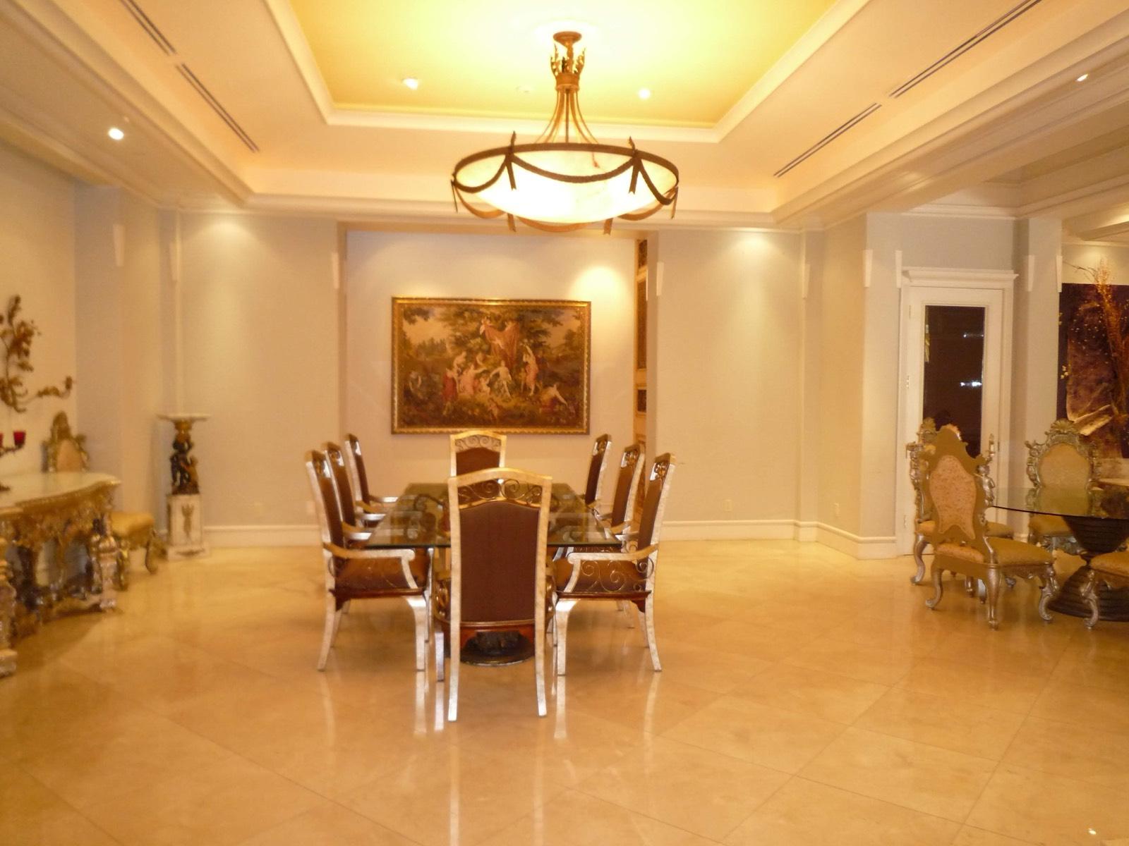 Trousdale Estate House — photo 7