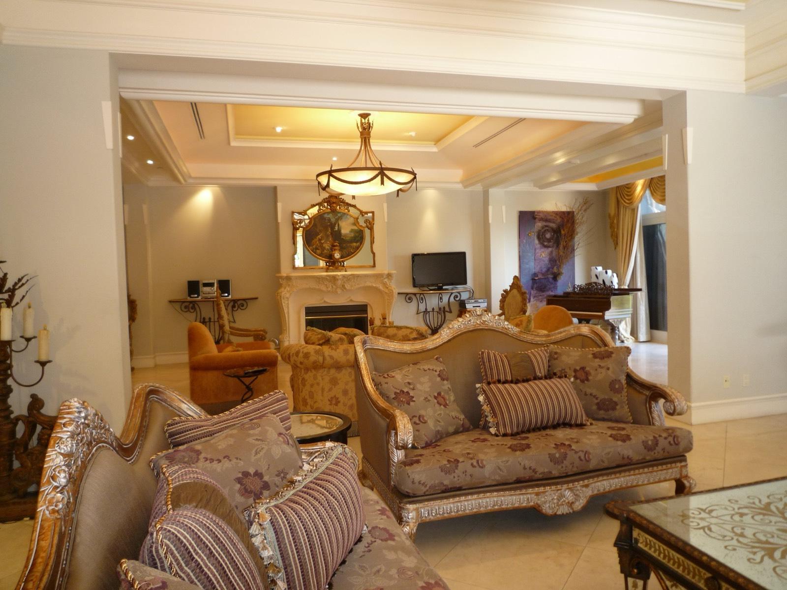 Trousdale Estate House — photo 10