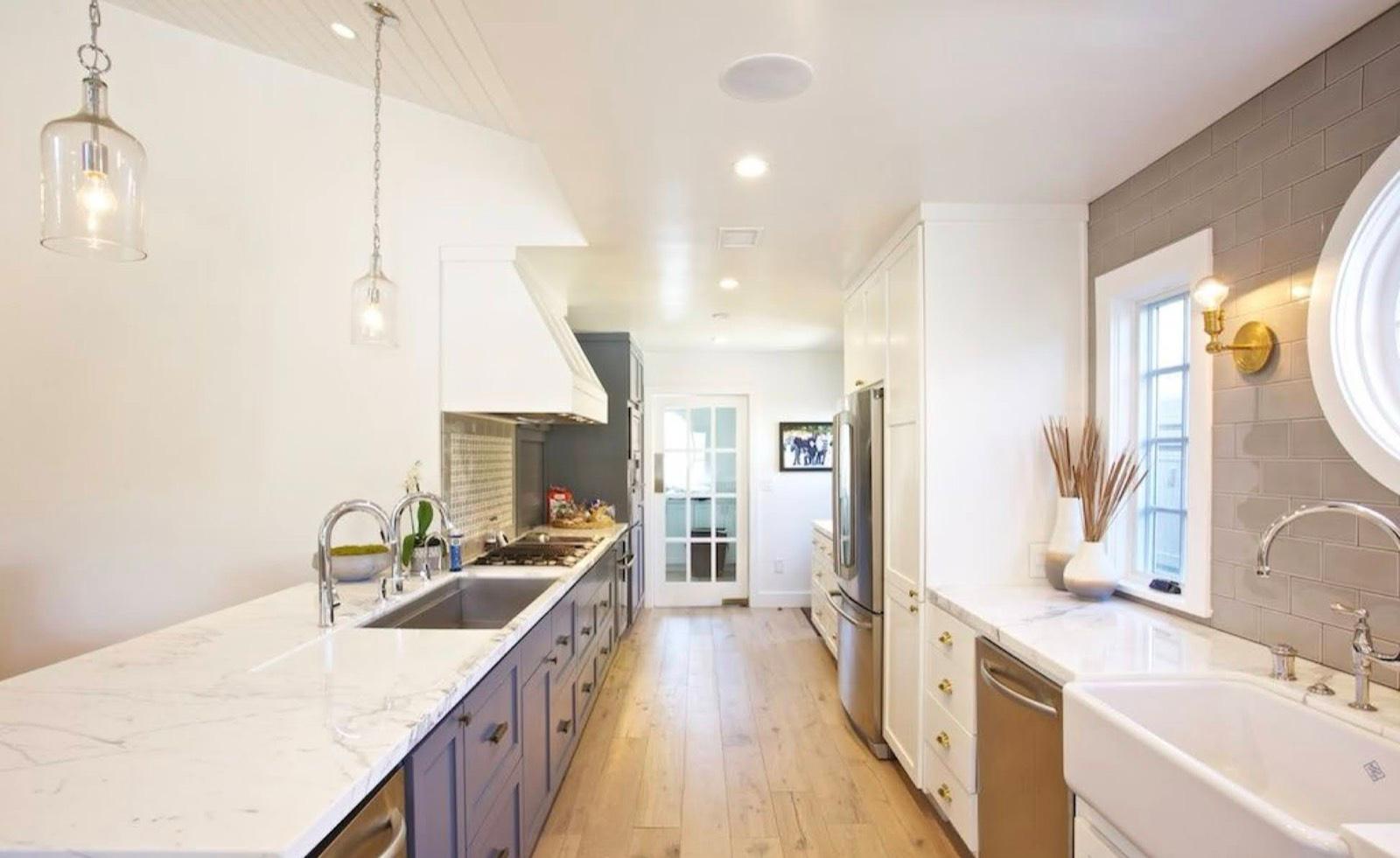 T's Cali Cape Cod Home — photo 9