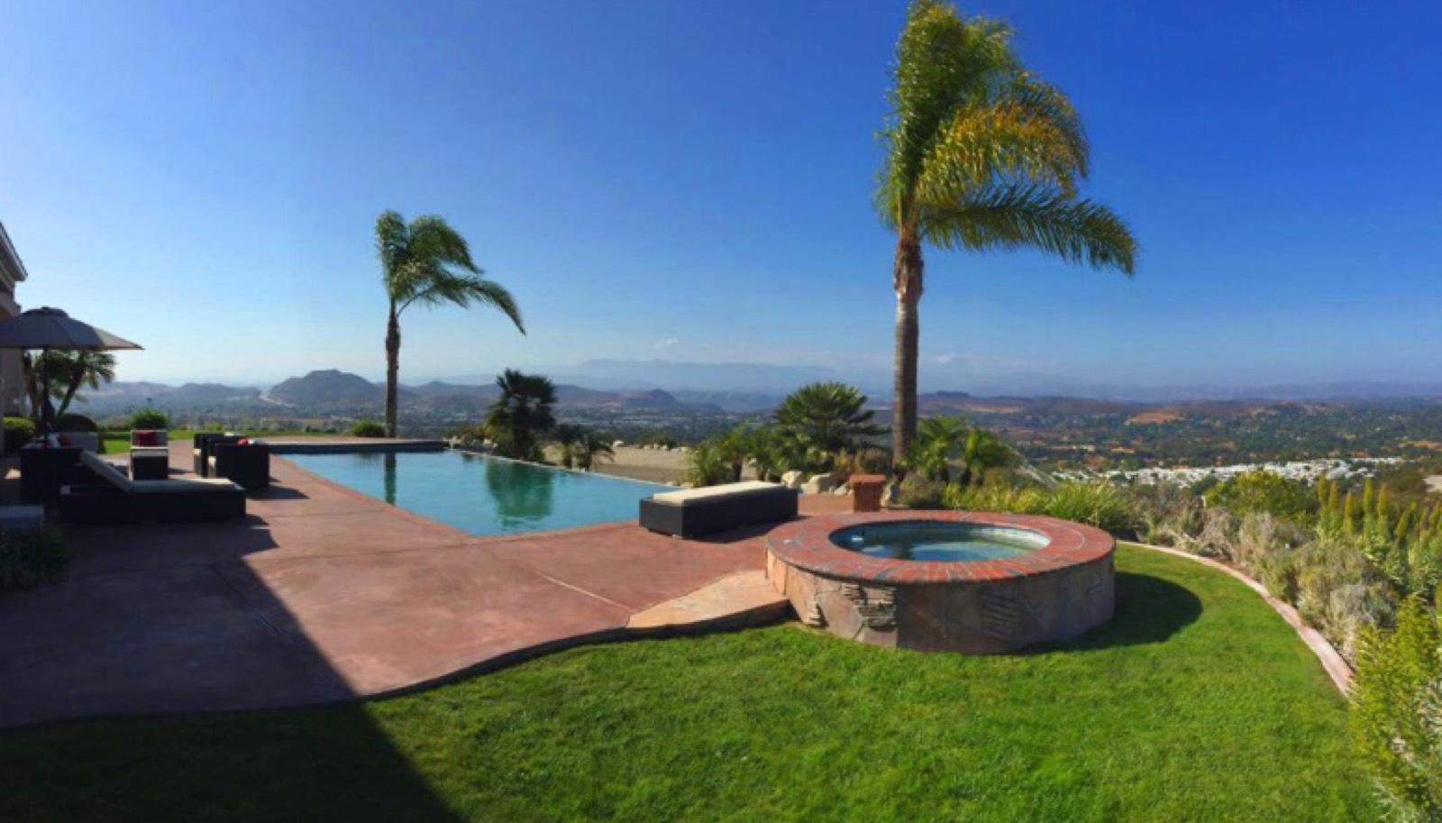 T's Newbury Park house — photo 3