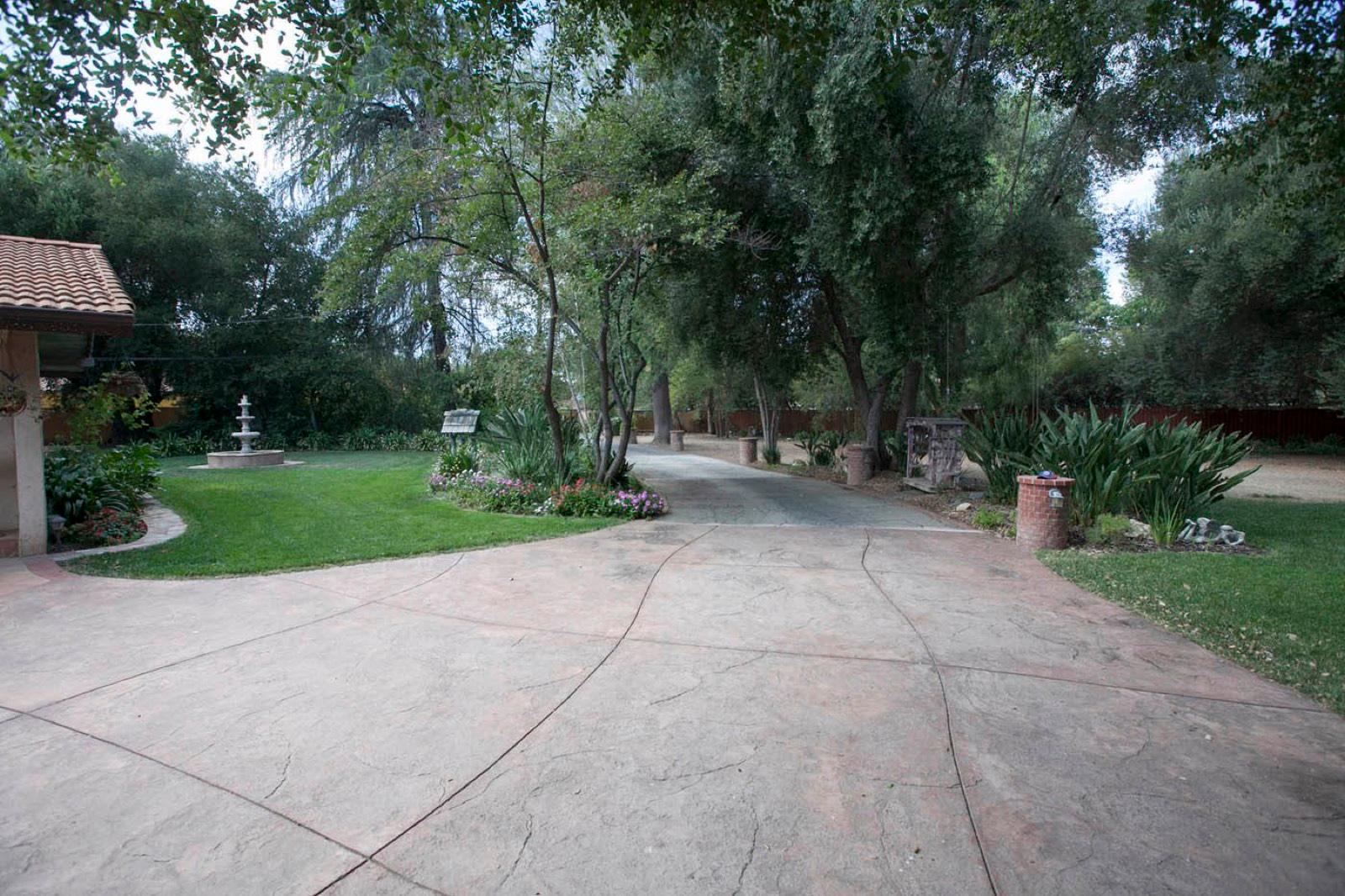 Two Properties House — photo 5
