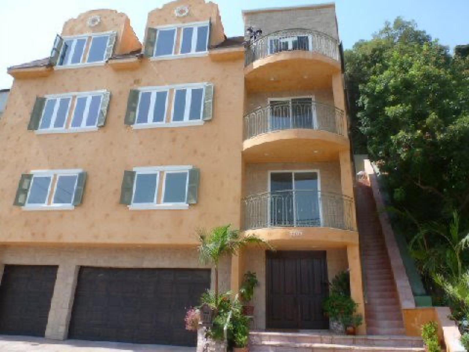 Universal City House — photo 2