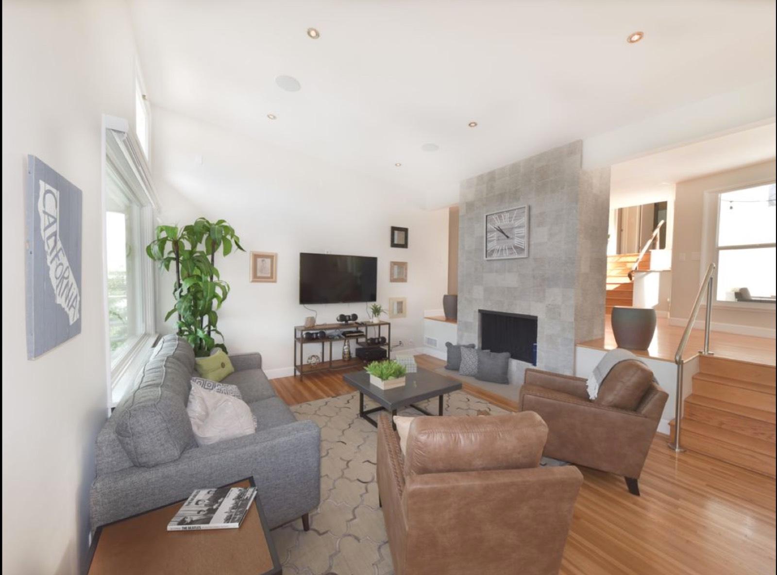Universal Mod House — photo 2