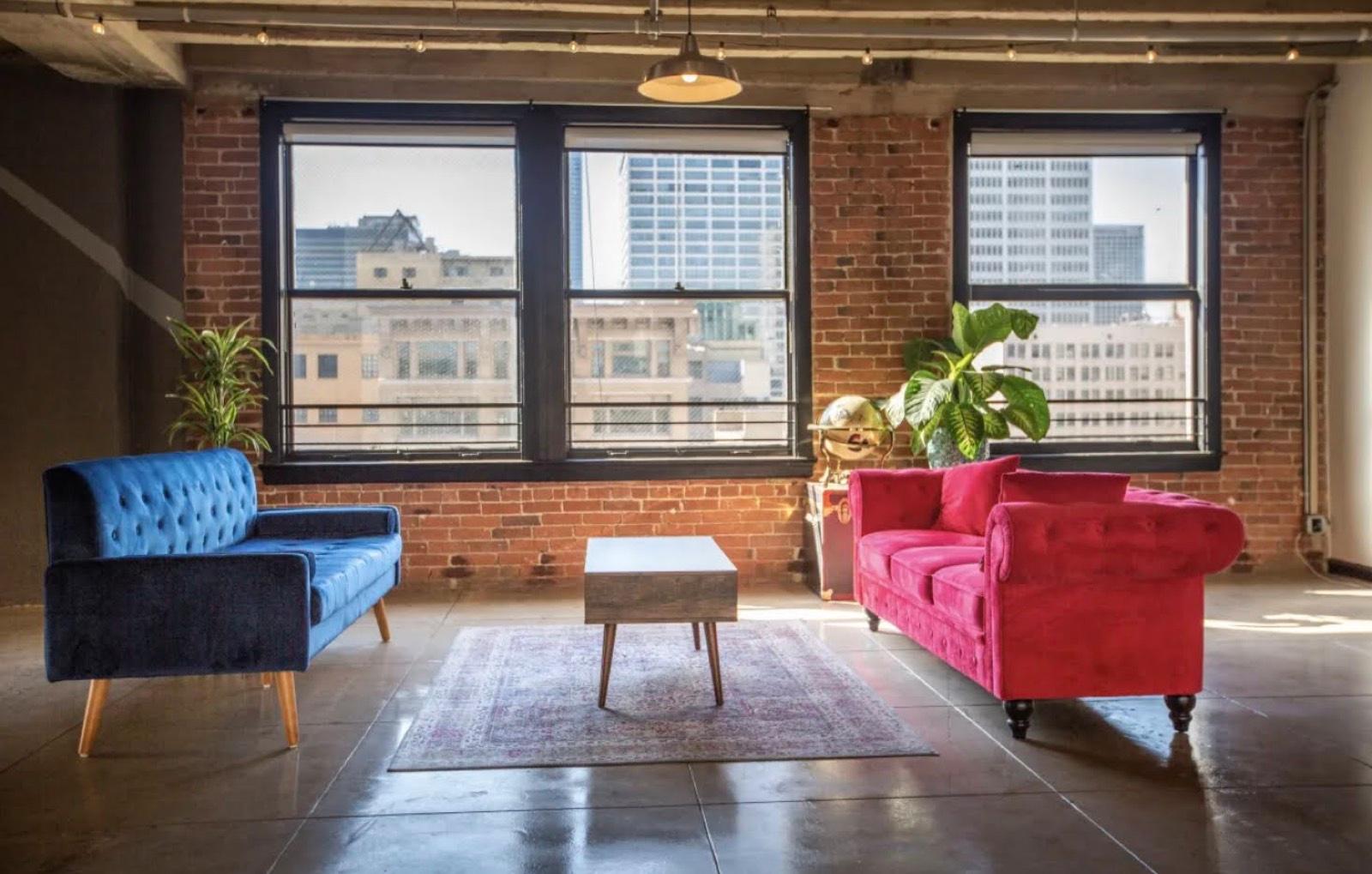 V's Book and Brick Loft — photo 7