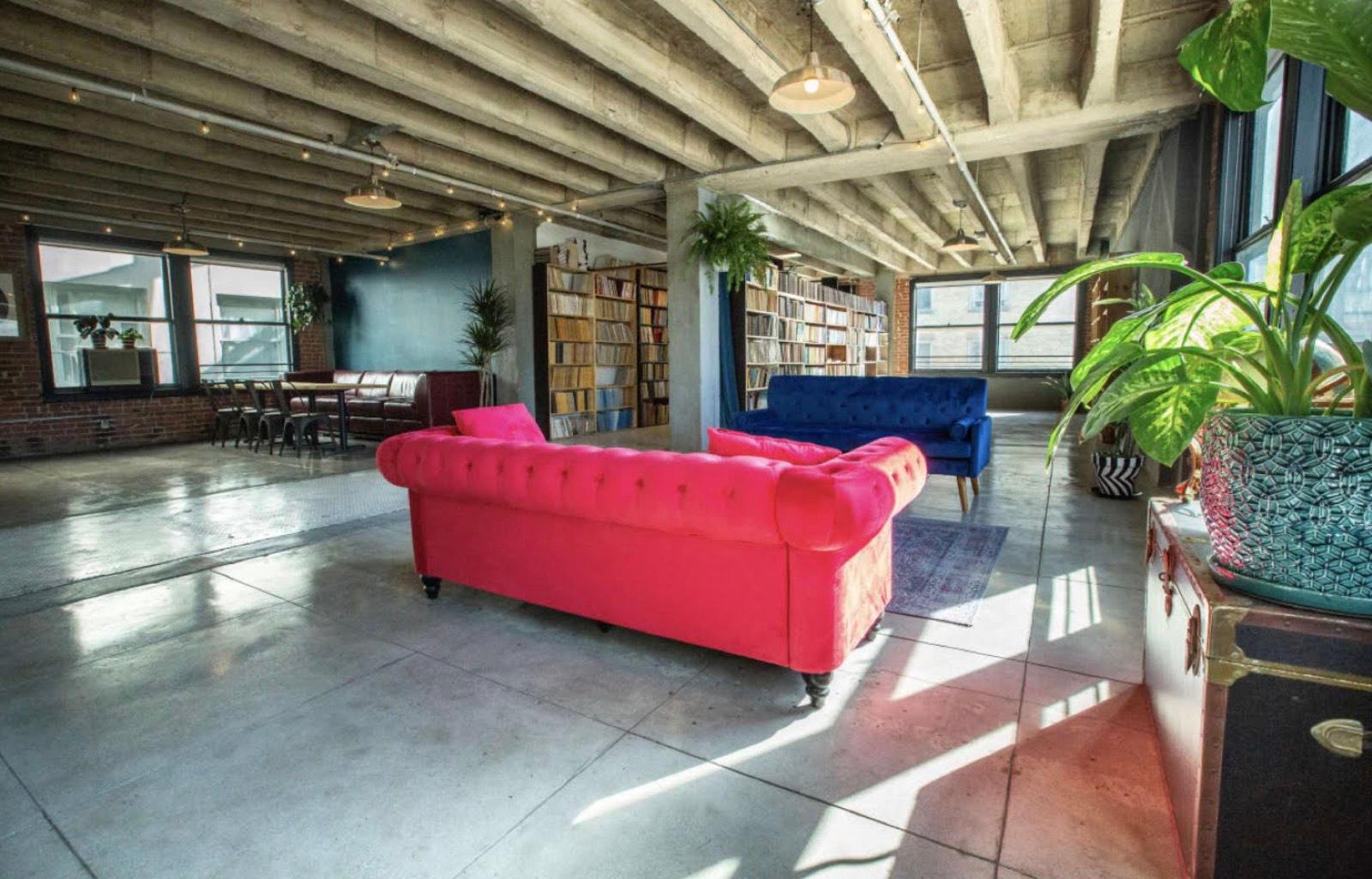 V's Book and Brick Loft — photo 1